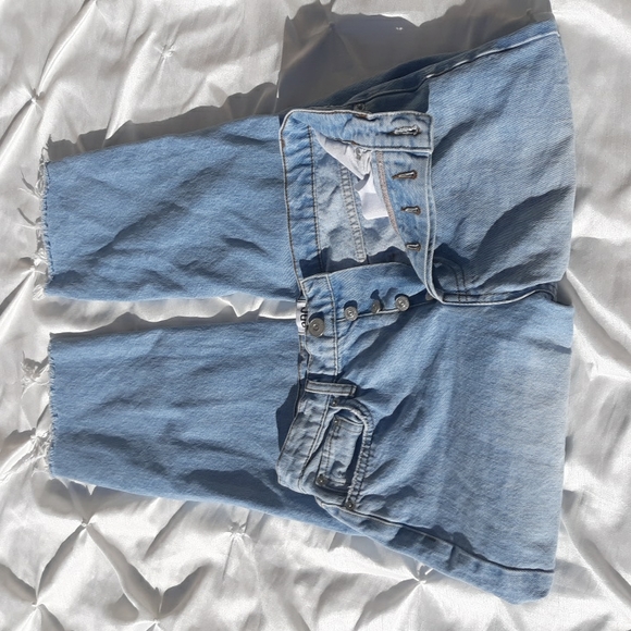 BDG Slim Straight 27 Distressed Knee Raw Hem Button Fly Hi Rise Jeans - Picture 13 of 17